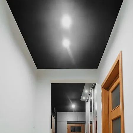 Tymienieckiego 16 F Apartment *