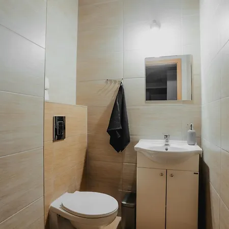 Tymienieckiego 16 F * Łódź