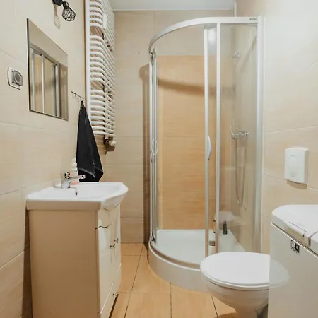 Tymienieckiego 16 F Apartment Lodz (Lodz)